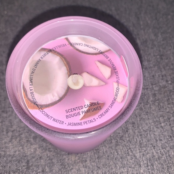 Victoria’s Secret PINK Coco Candle - Picture 2 of 2